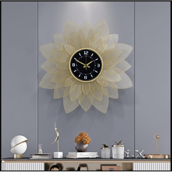 Golden Metal Wall Art with Clock for Decoration