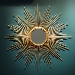 Sun Shape Decorative Wall Mirror